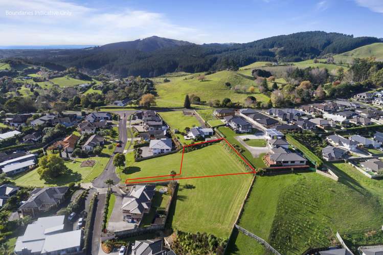 17 Holcombrooke Lane Welcome Bay_2