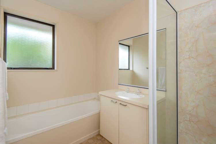 2/35 Division Street Riccarton_9