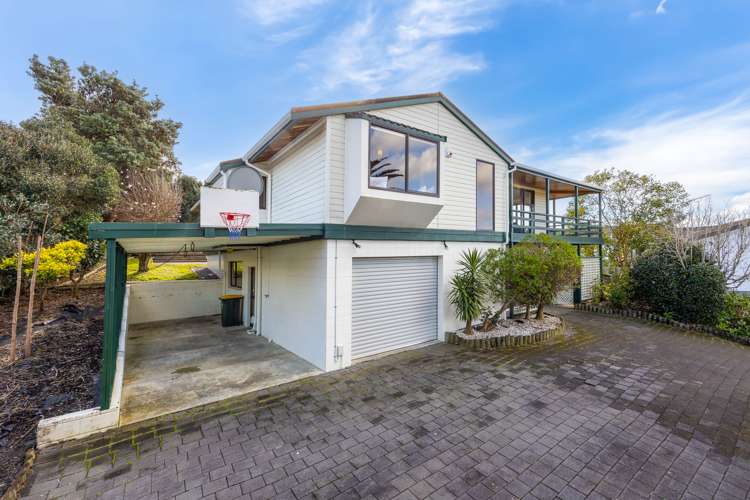 49 Polkinghorne Drive Manly_35