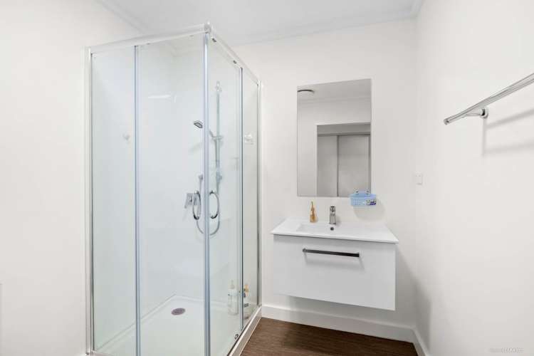 604/38 Mccrae Way New Lynn_5