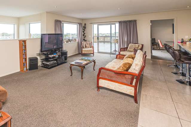 5 Charles Close Springvale_3