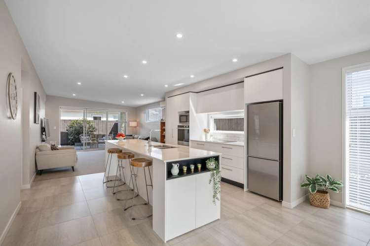 25 St Pauls Drive Brookfield_4