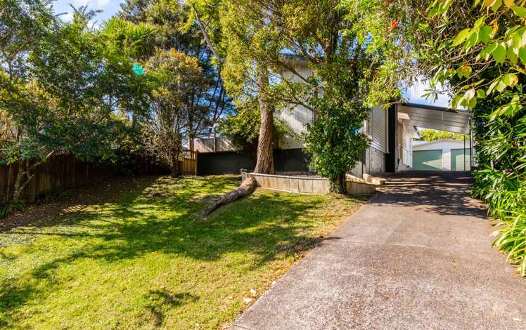 12 Willowbrook Place Titirangi_8