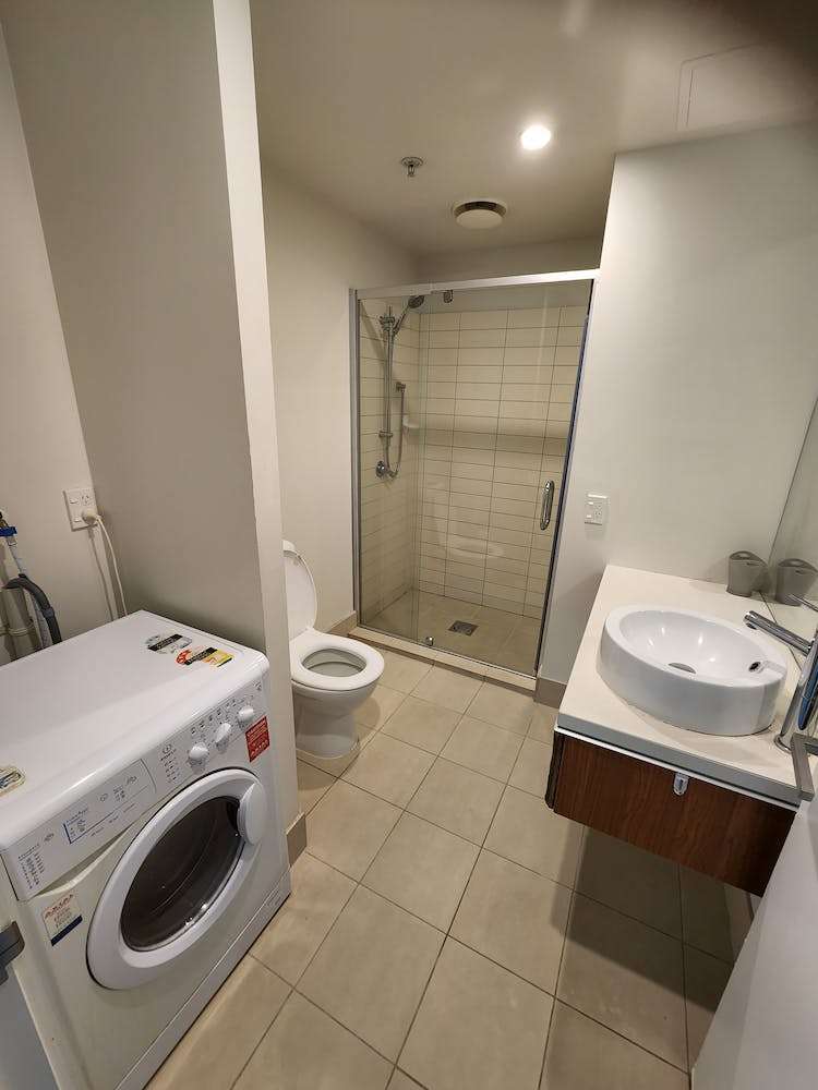 610/4 Dockside Lane Auckland Central_6