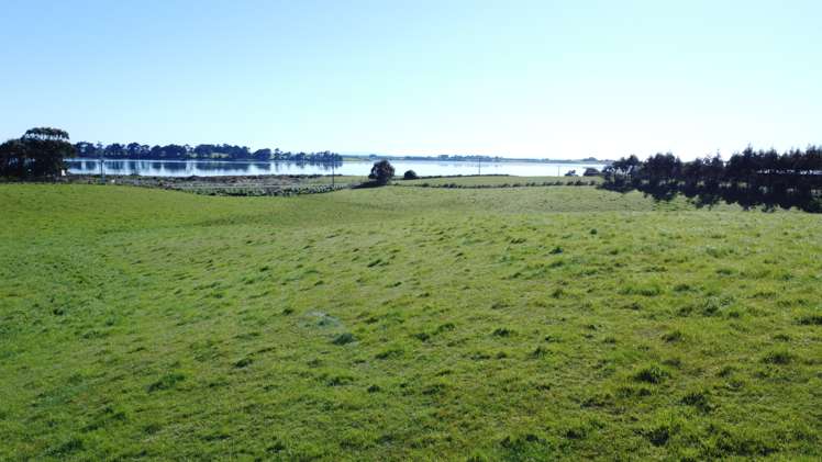 15 Blackmore Road Riverton & Surrounds_8