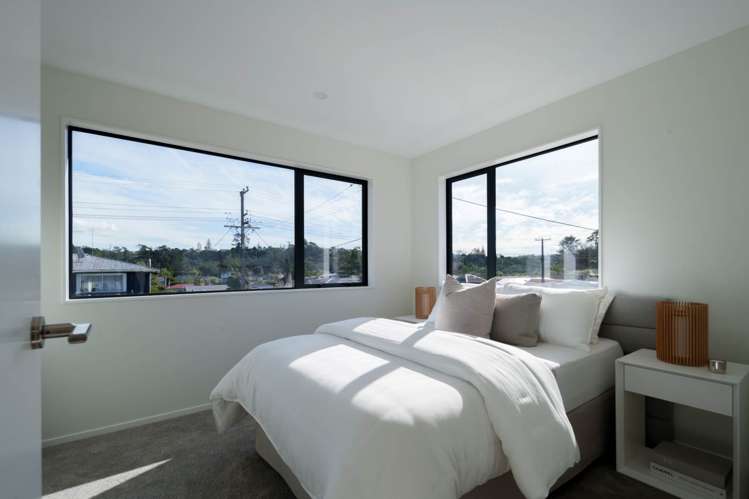 2/5 Preston Avenue Henderson_8