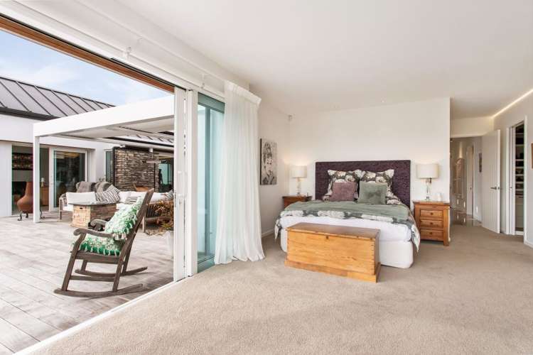 8 East Stream Lane Northwood_19