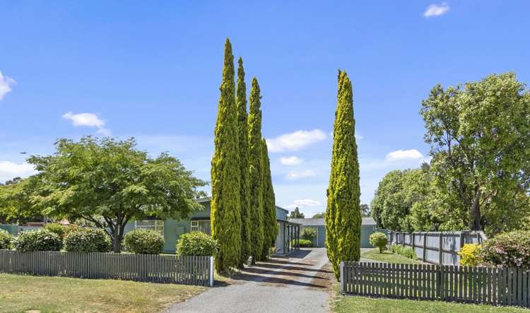 13 Old Main North Road Leithfield_14