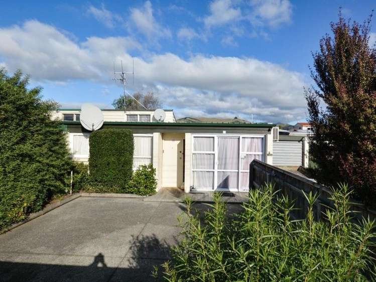 2/194 Scott Street Redwoodtown_8