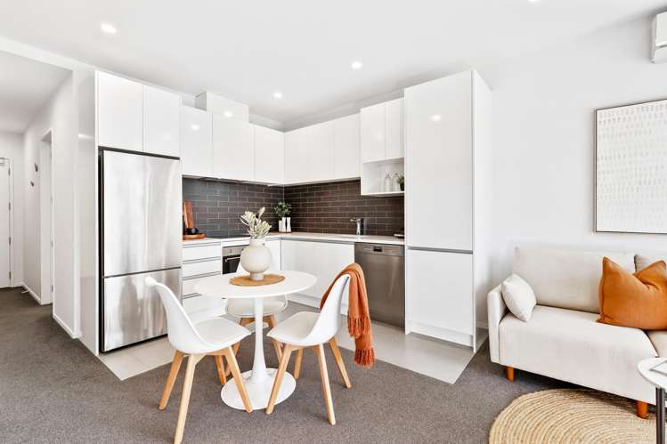 G06/1 Sidney Wallingford Way Hobsonville_6