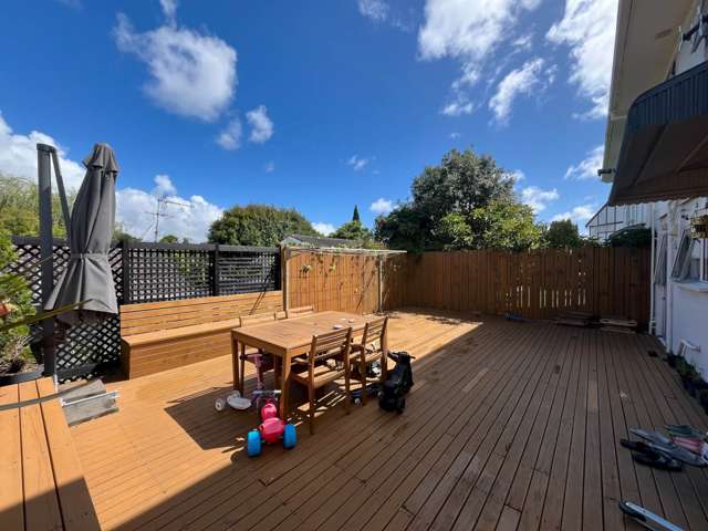 2/41 Seabrook Avenue New Lynn_4