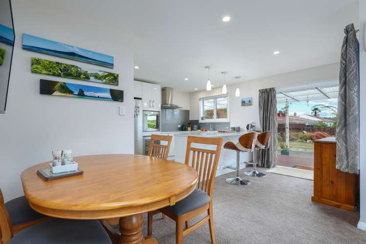 10 North Road The Wood_12