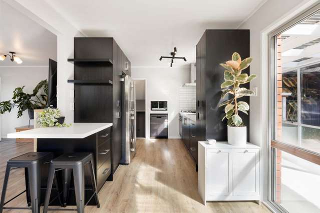 5 Lorraine Place Glenview_3