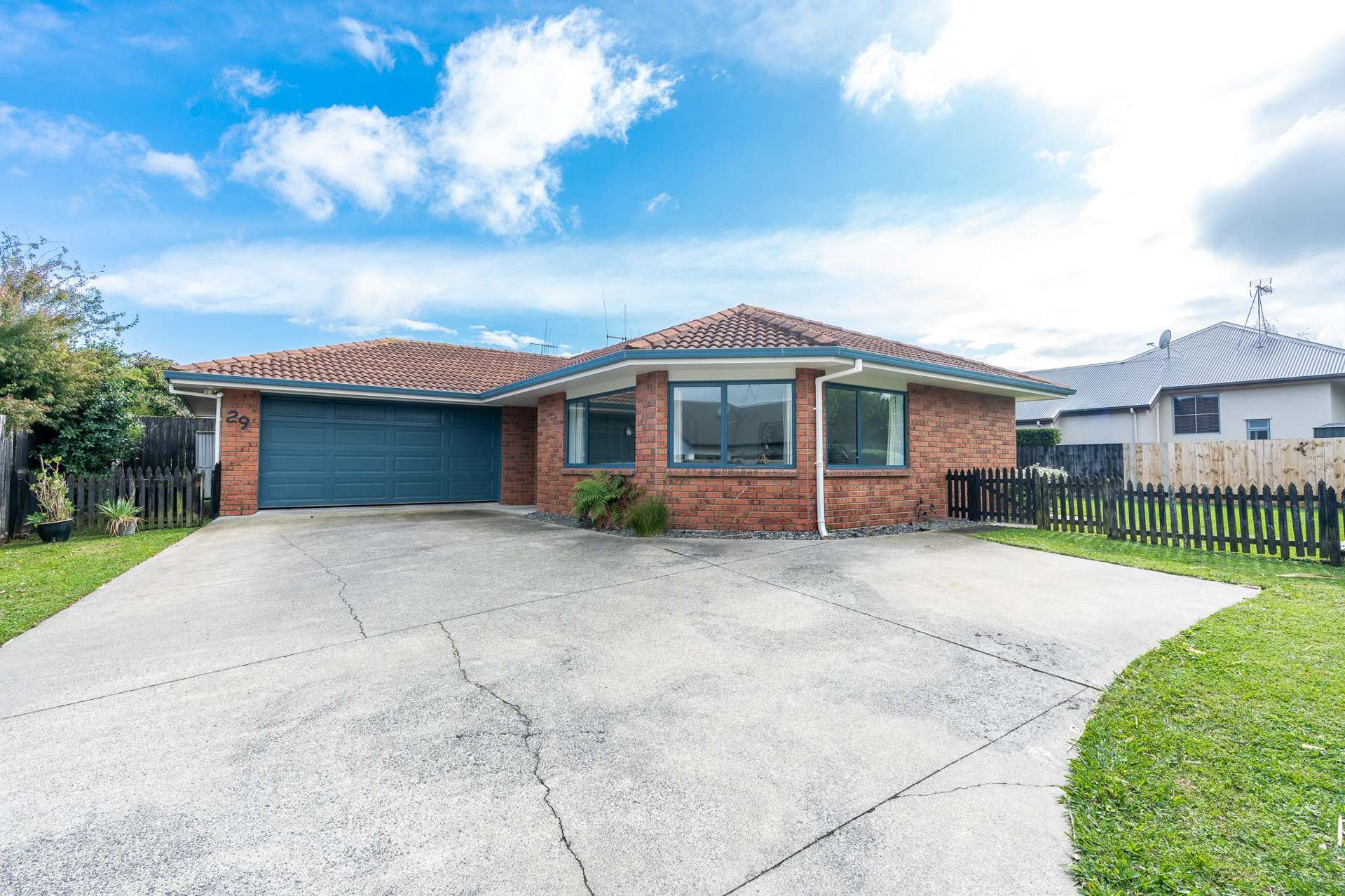 29 Somerton Drive Huntington_0