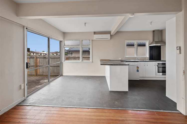1/84 Hargood Street Woolston_3