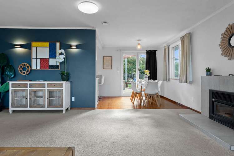 189 Riverside Avenue Point England_12