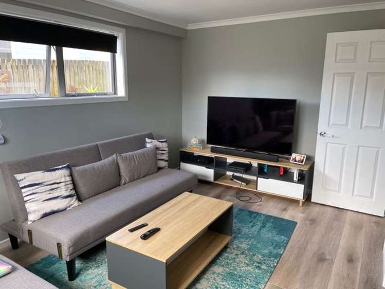 14 School Road Te Atatu South_6