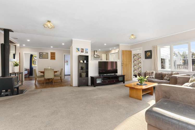 124 Glendale Road Glen Eden_2