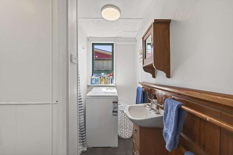 59 Fifth Avenue Urenui_25