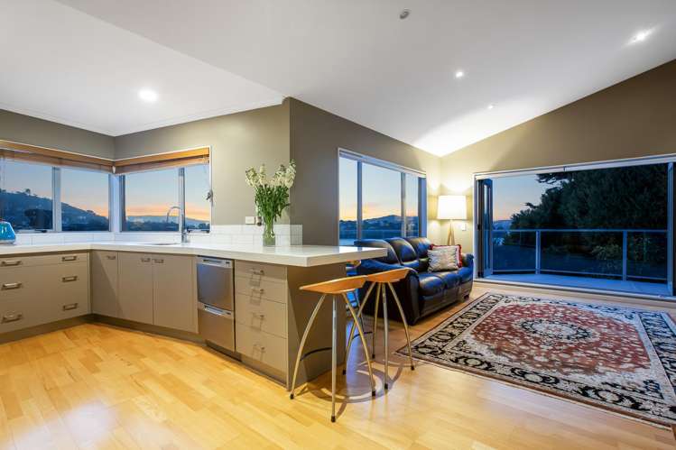18 Leeward Drive Whitby_10