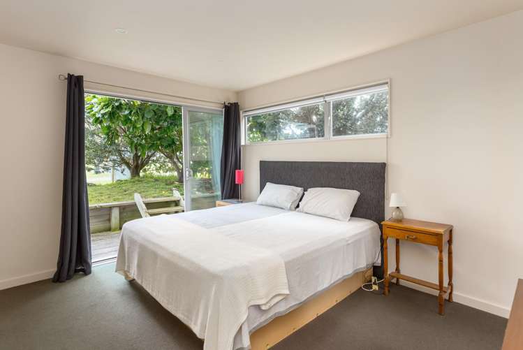 11 Nunu Drive Flat Point_17