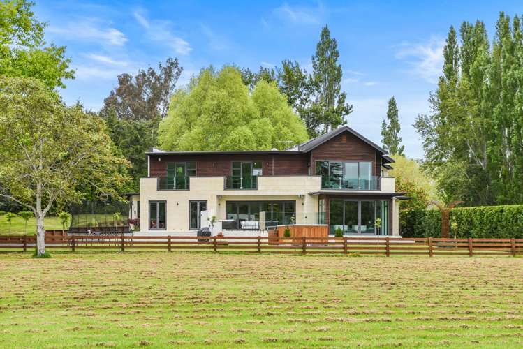 131 Gladstone Road South East Taieri_30