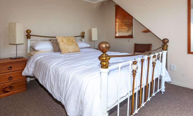 232 Russell Bruce Place Onemana_7