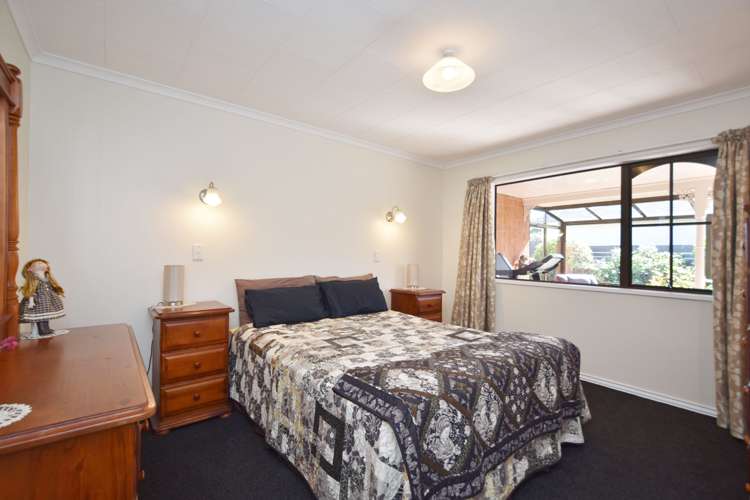 530 Queens Drive Rosedale_9