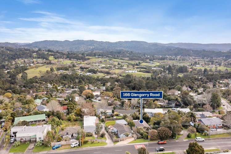 166 Glengarry Road Glen Eden_4