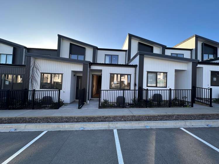 5/4 Ngaroma House Drive Hobsonville_12