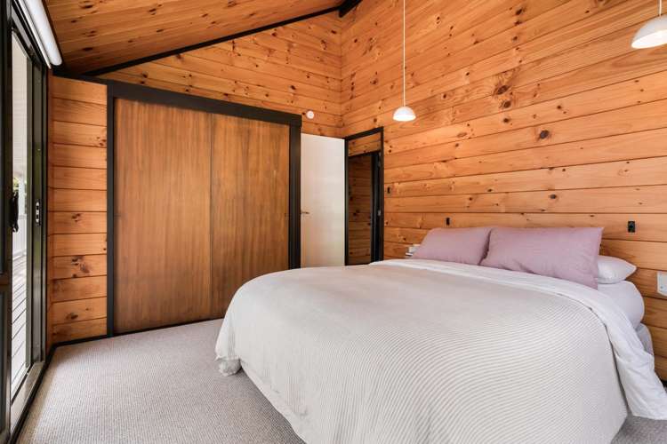 1210 Hikuai Settlement Road Pauanui_17