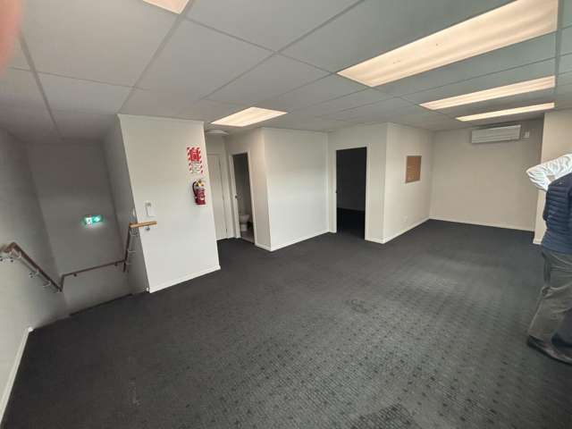 Unit 5, 76 Porana Road Wairau Valley_2