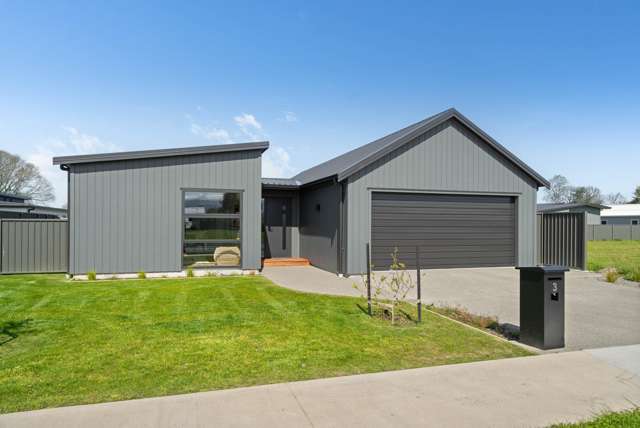 15 Ross Taylor Lane, Masterton, Wairarapa, NZ | House And Land