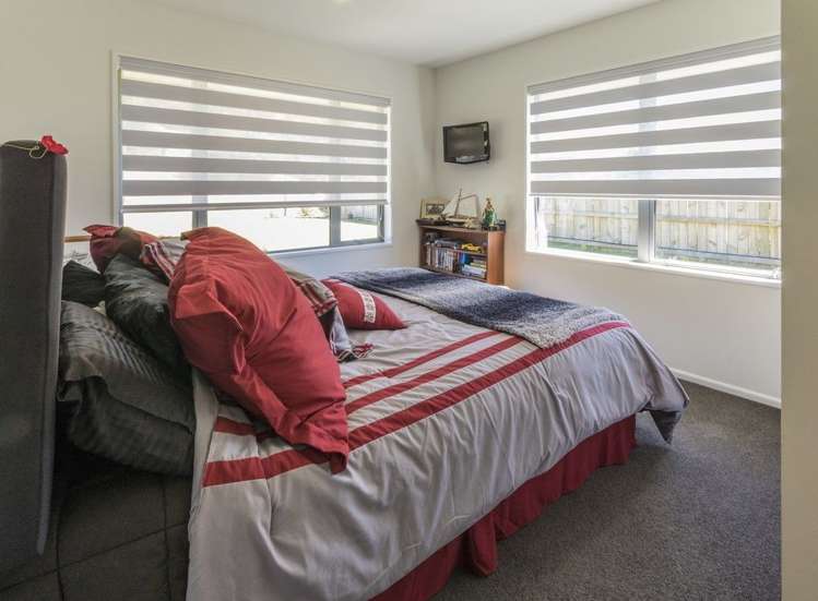 20 Quinnat Street Albert Town_11