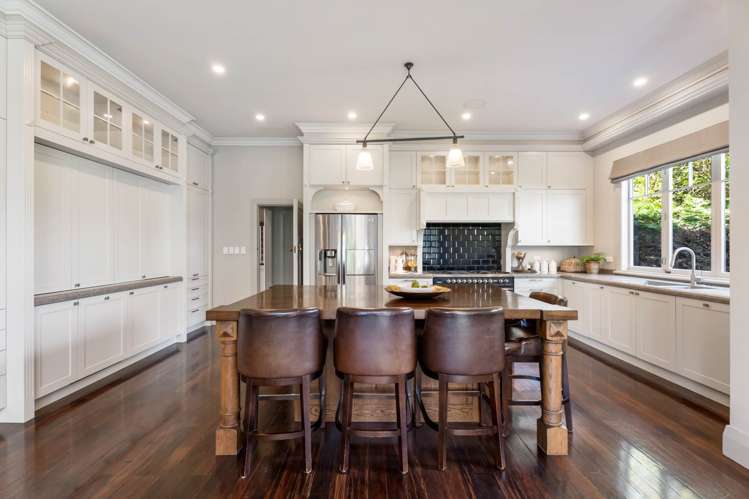 112 Victoria Avenue_4