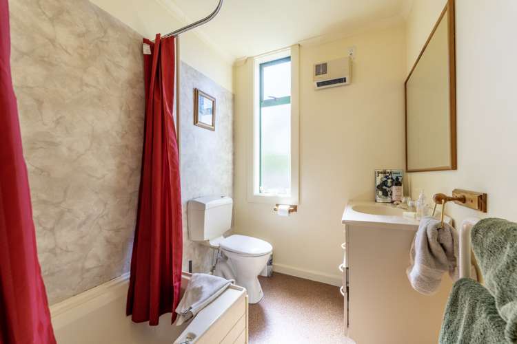 10 Hertford Street Kensington_17