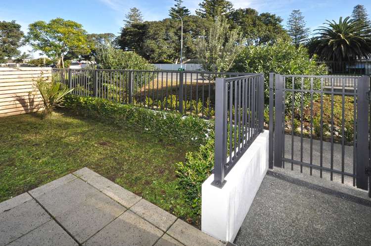2/445 Hibiscus Coast Highway Orewa_10