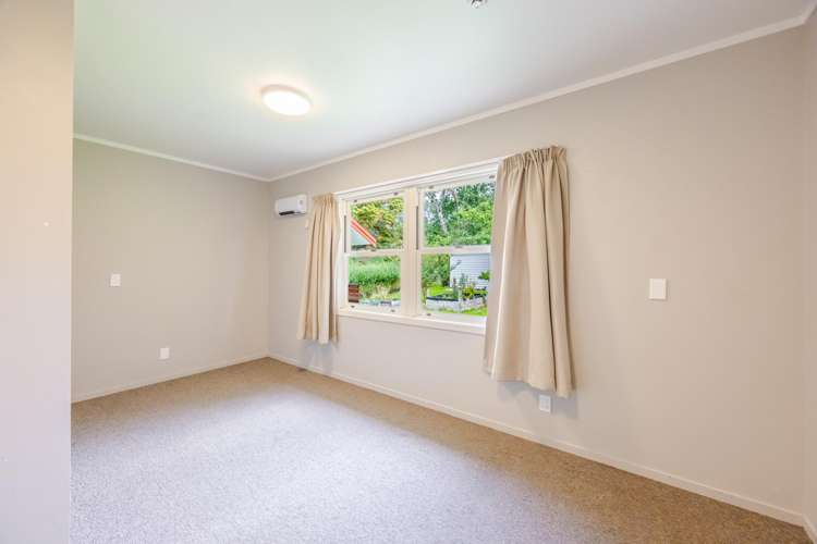 58, 58a 58b White Road Otane_9