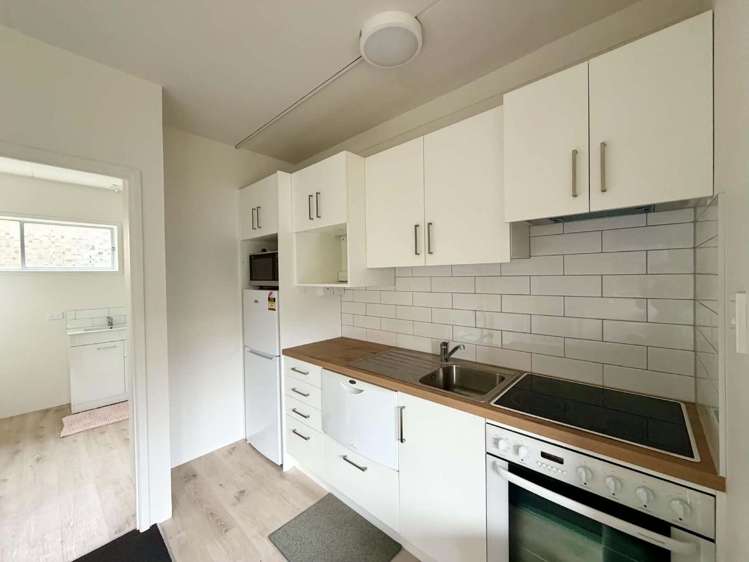 3 McLean Street 2608_7