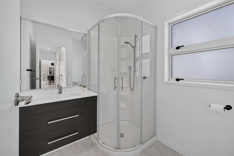 3 Flame Tree Lane Taipa_10