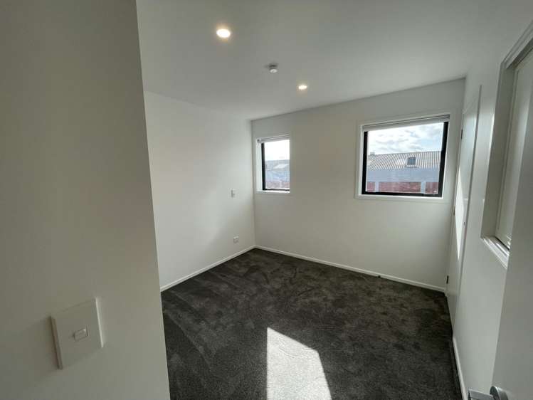 102/75 Ferry Road Christchurch Central_5