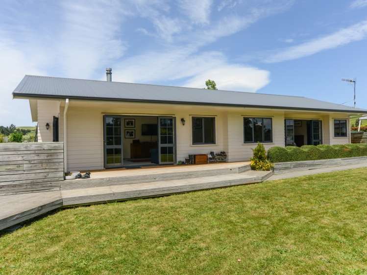 219 Racecourse Road Waipawa_9