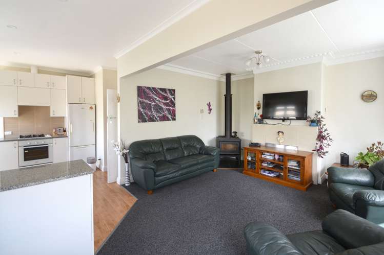 19 Burns Street Milton_6