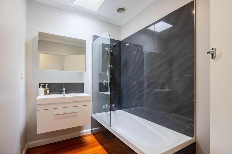 2/27 Trevelyan Street Onekawa_10