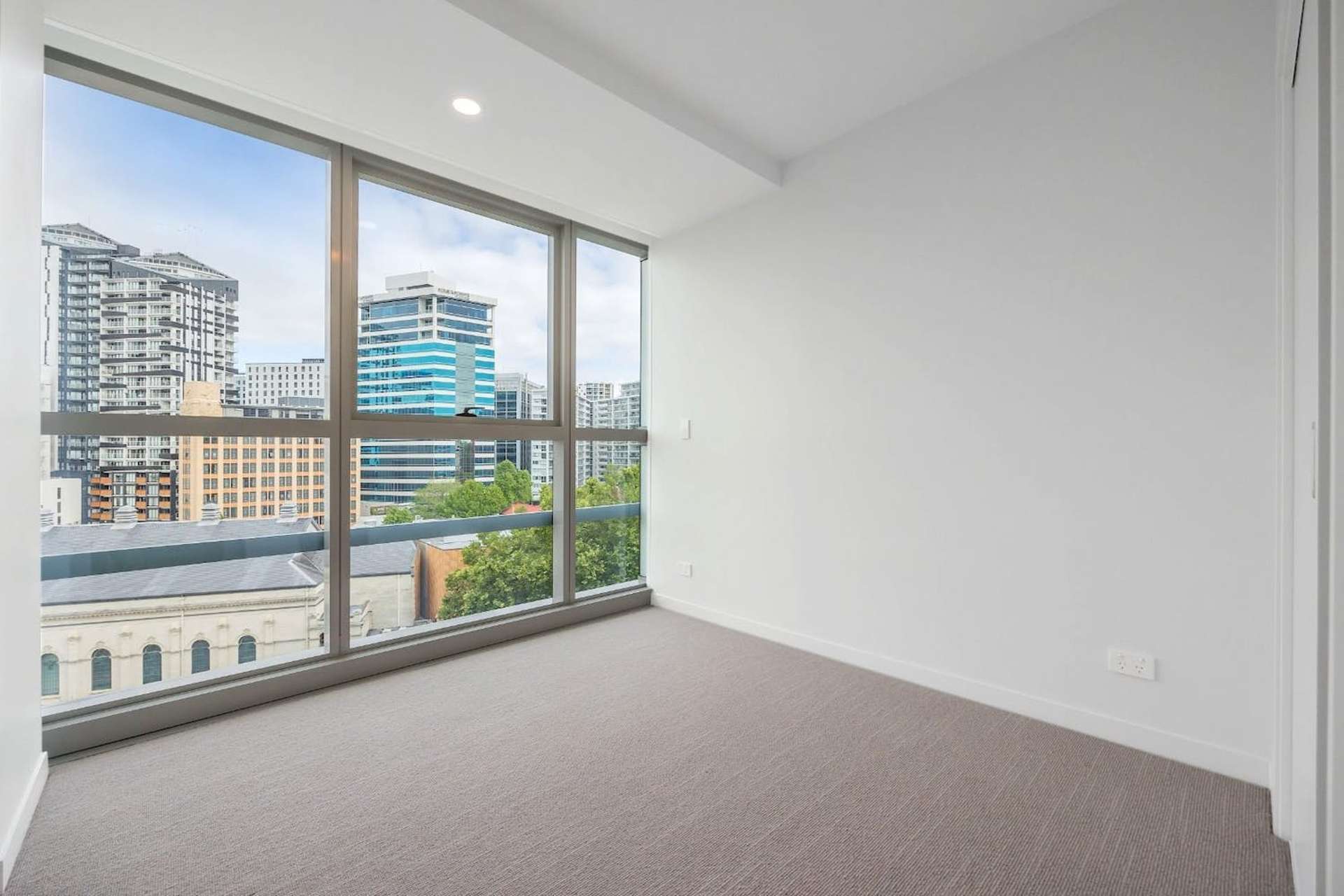 402/1 Greys Avenue Auckland Central_0