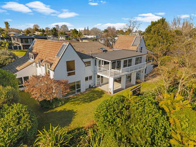 913 River Road Queenwood_46