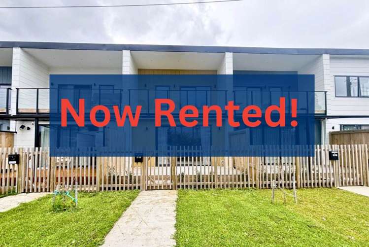 3/18 Ranui Station Road_0