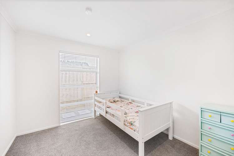 81 Colonial Drive Silverdale_10