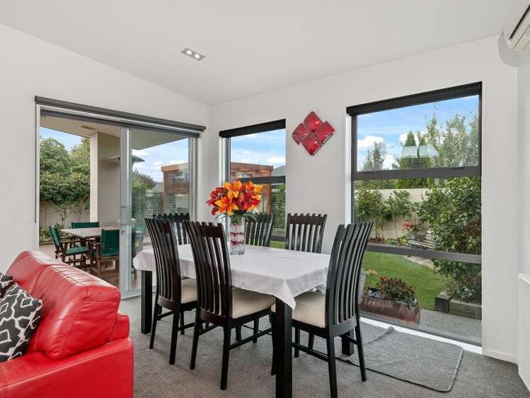 8 Fifetuscan Way Lincoln_3