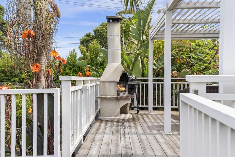 35 Chippendale Crescent Birkdale_13